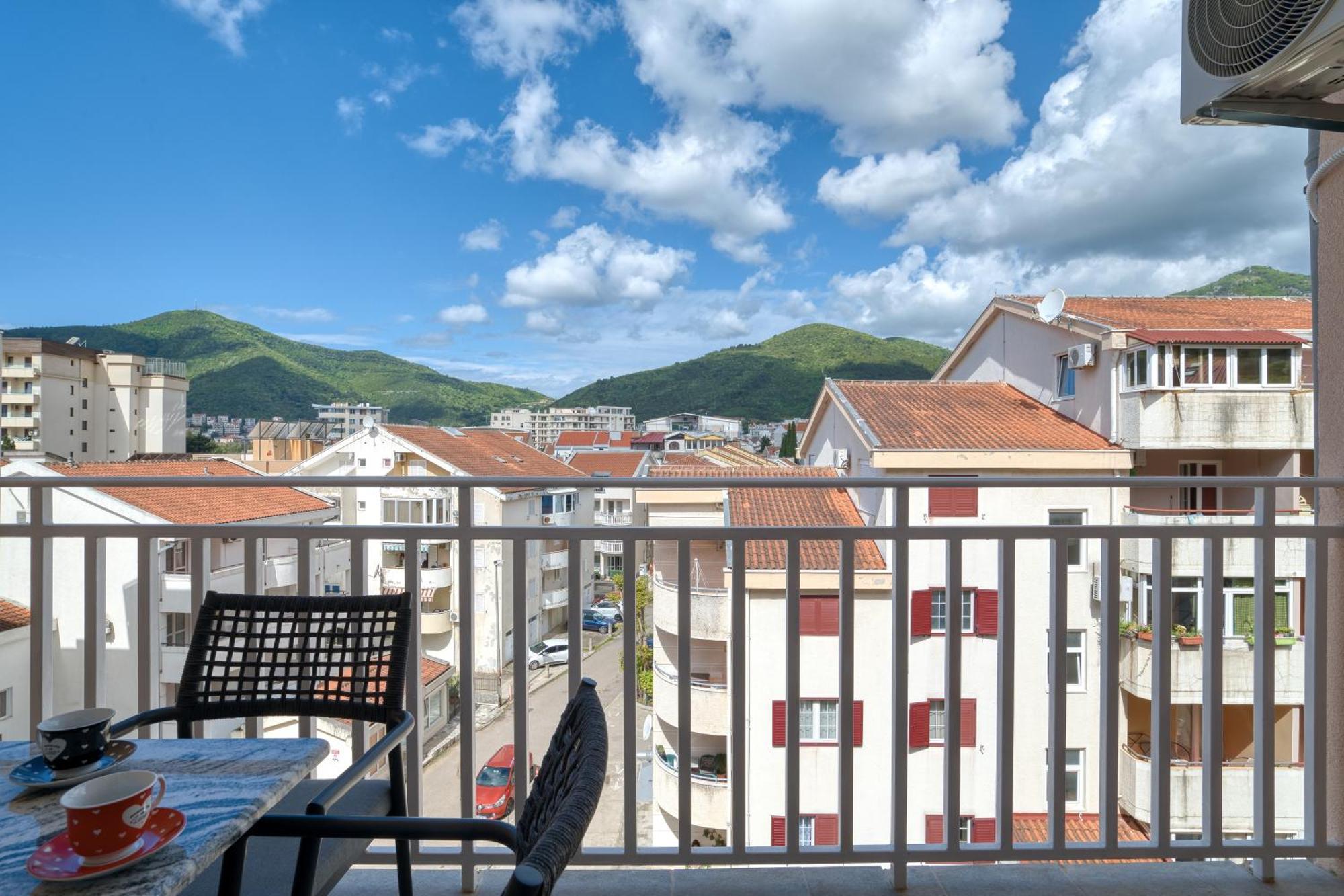 Comfort Apartment Near The Beach Budva Kültér fotó