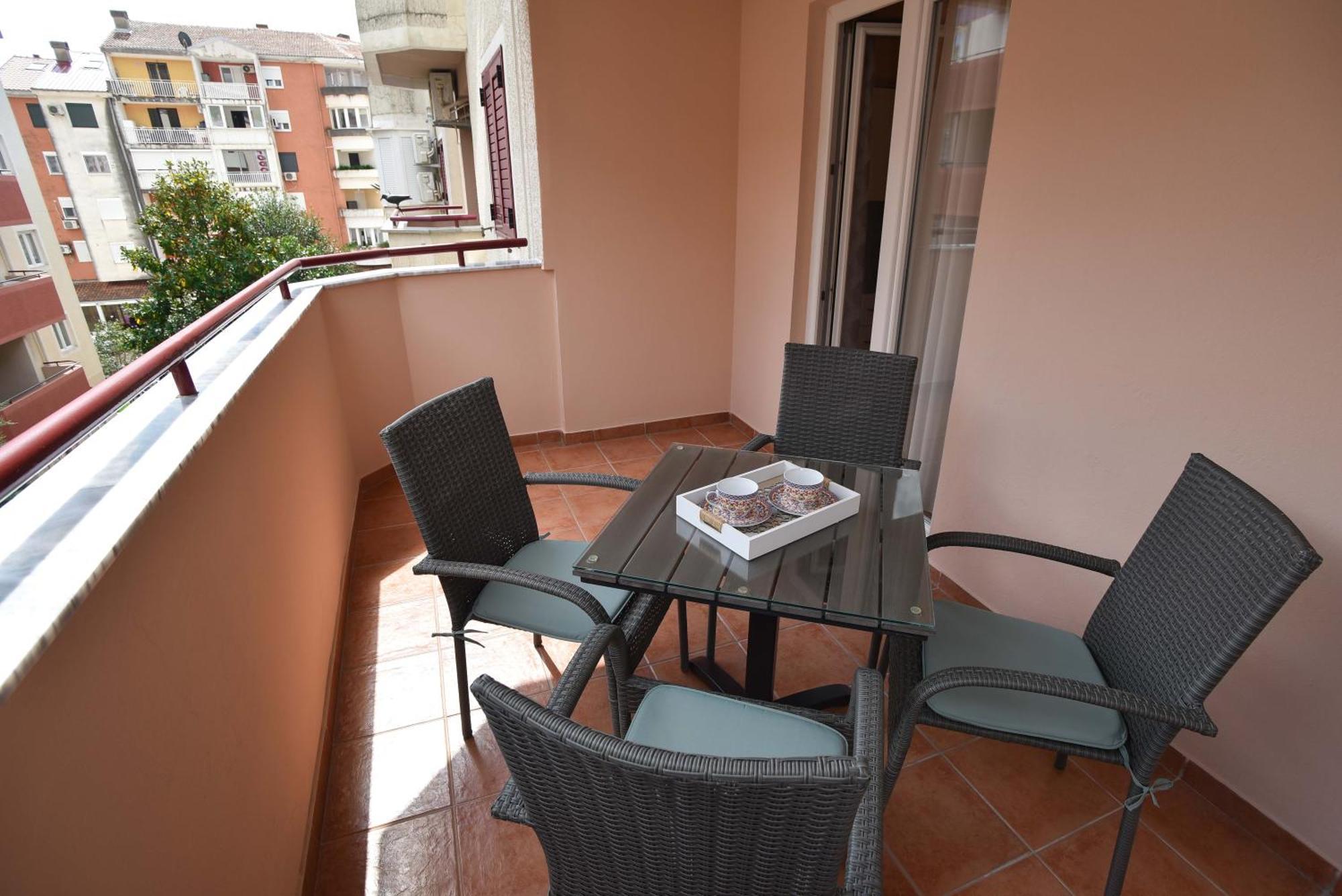 Comfort Apartment Near The Beach Budva Kültér fotó